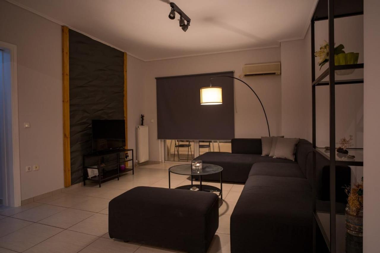 It Is A Pleasant, Modern, Functional House! Apartment Piraeus Luaran gambar